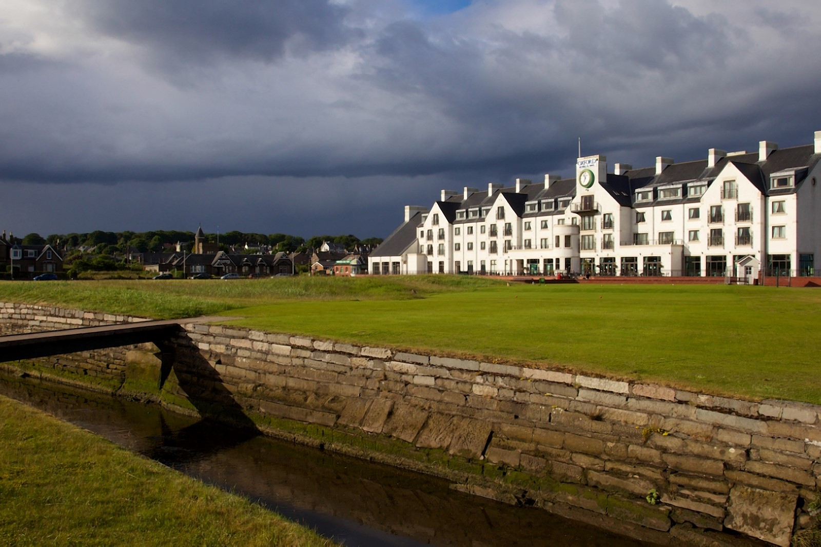 DUNDEE - CARNOUSTIE GOLF HOTEL 4*
